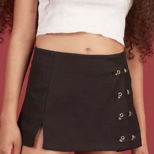 Unif safety pin skirt